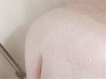 Sexydixie27 waterfall ass shower