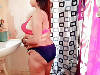 Indian Housewife Sexy Lady Show Part 26